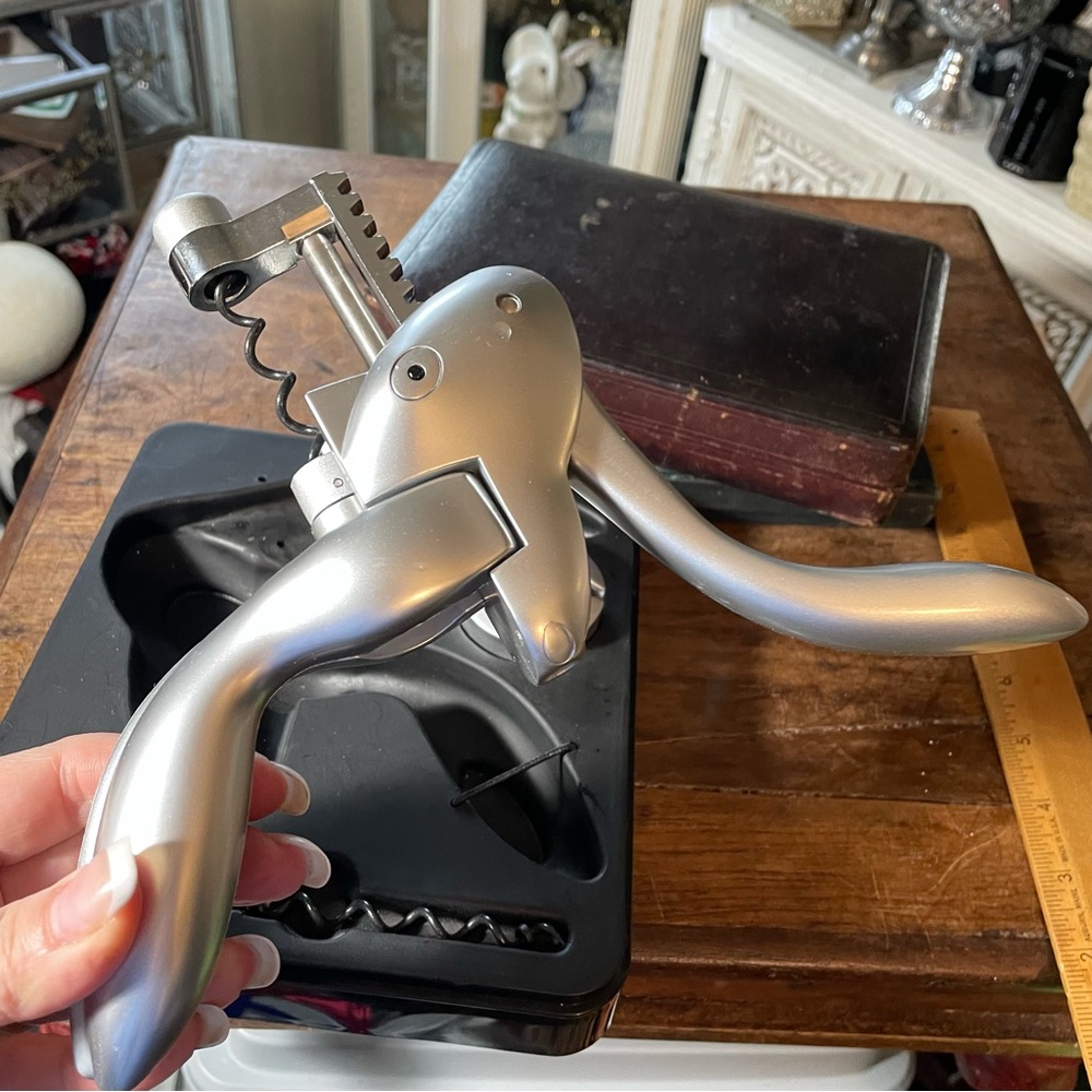 Houdini Rabbit corkscrew wine opener - Picture 4 of 7